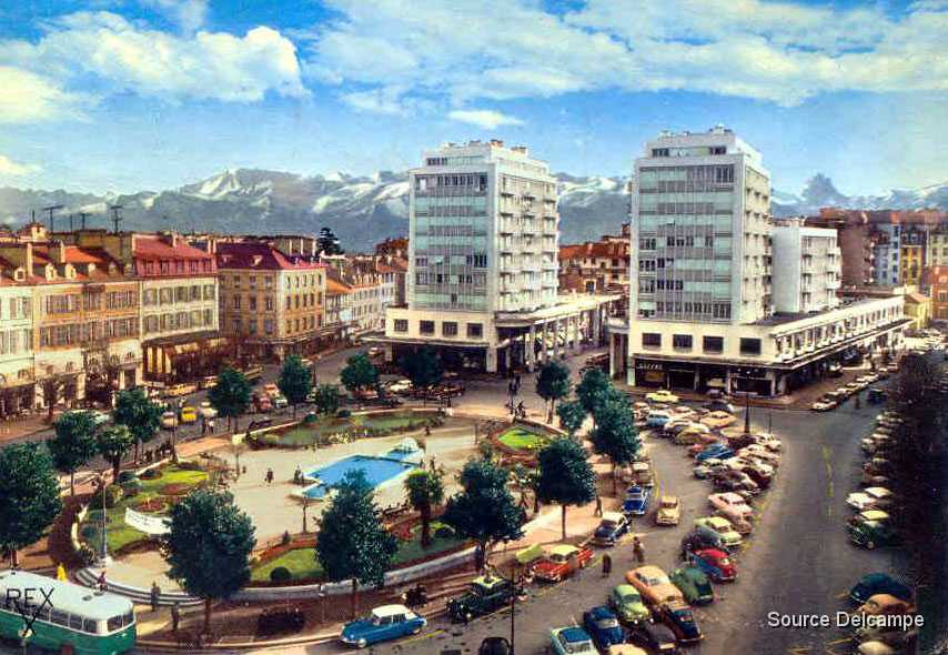 64 Pau Place Georges Clemenceau II.jpg